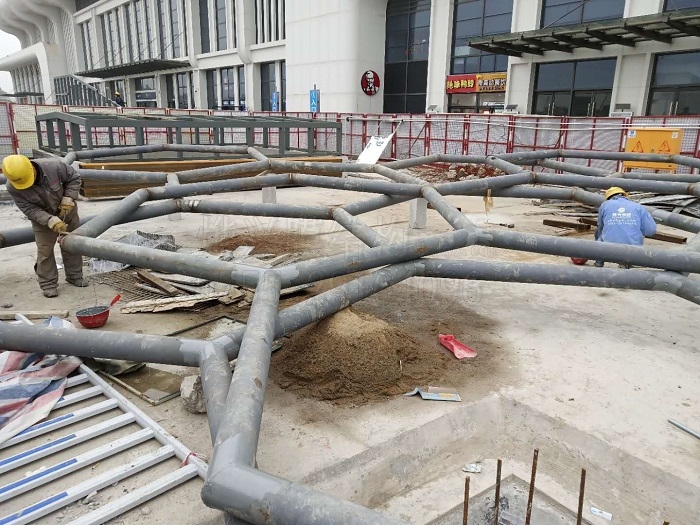 燁興-廣西貴港高鐵站ETEF膜結(jié)構(gòu)雨棚施工進(jìn)展介紹