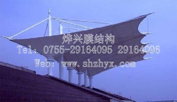 深圳市燁興膜結(jié)構(gòu)工程有限公司 膜結(jié)構(gòu)看臺.jpg