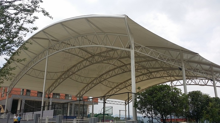 貴州桐梓膜結(jié)構(gòu)球場遮陽棚-深圳市燁興膜結(jié)構(gòu)工程有限公司 貴州桐梓膜結(jié)構(gòu)球場遮陽棚.jpg