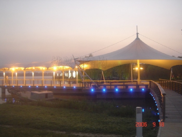 小傘景觀膜結(jié)構(gòu)-深圳市燁興膜結(jié)構(gòu)工程有限公司 小傘景觀膜結(jié)構(gòu).jpg