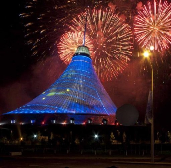 張拉膜-燁興膜結(jié)構(gòu) 張拉膜.jpg