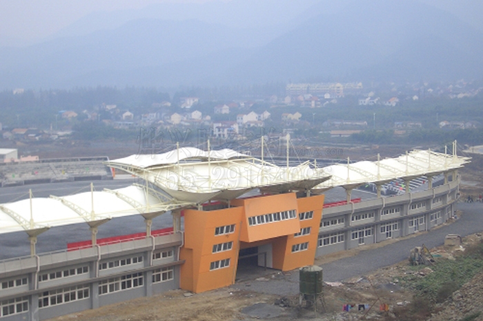 PTFE膜結(jié)構(gòu)體育看臺(tái)-燁興膜結(jié)構(gòu) PTFE膜結(jié)構(gòu)體育看臺(tái).jpg